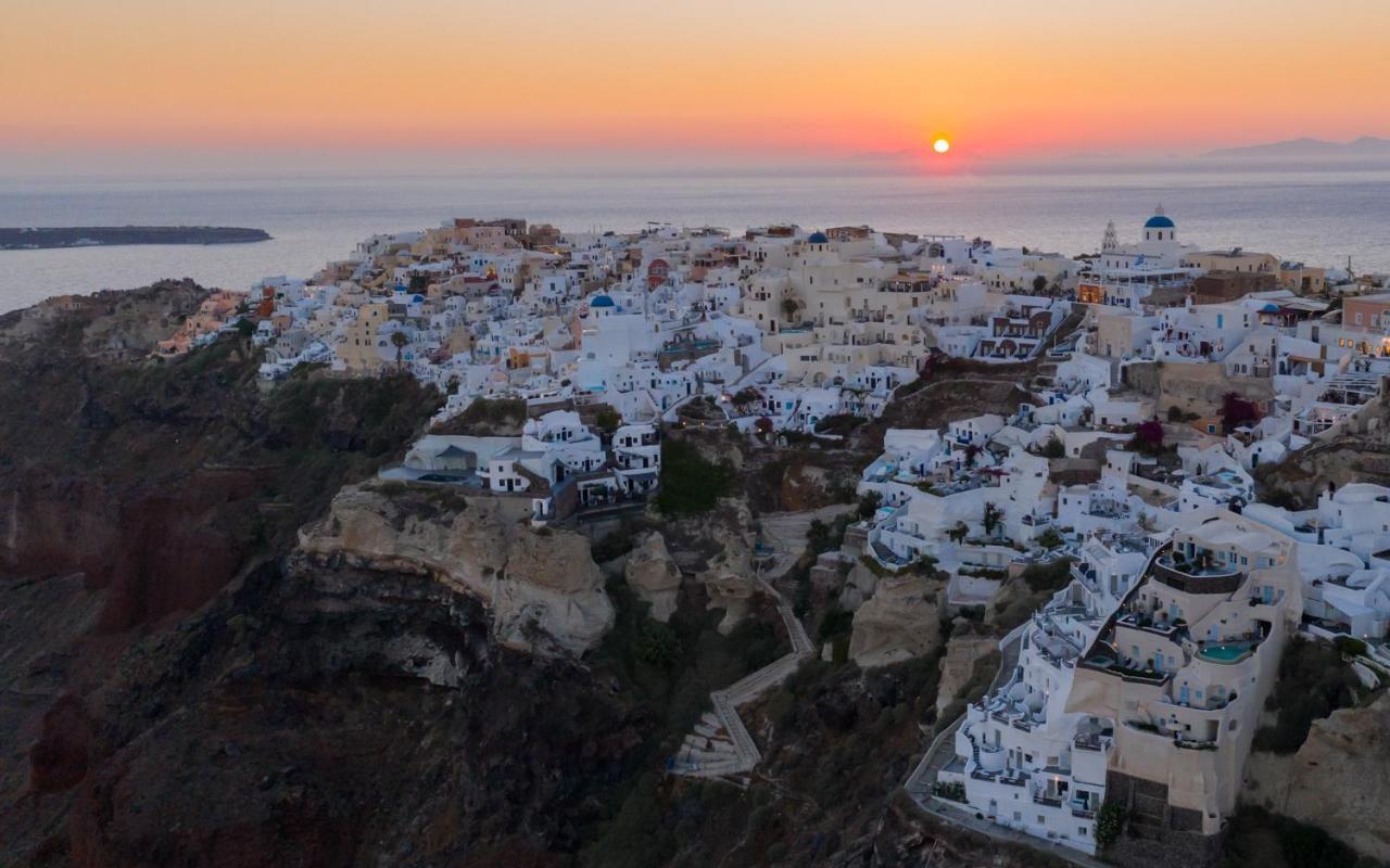 Hotel Pezoules Of Oia Esterno foto