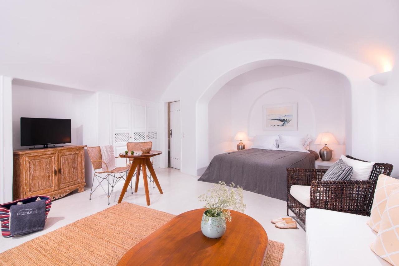 Hotel Pezoules Of Oia Esterno foto