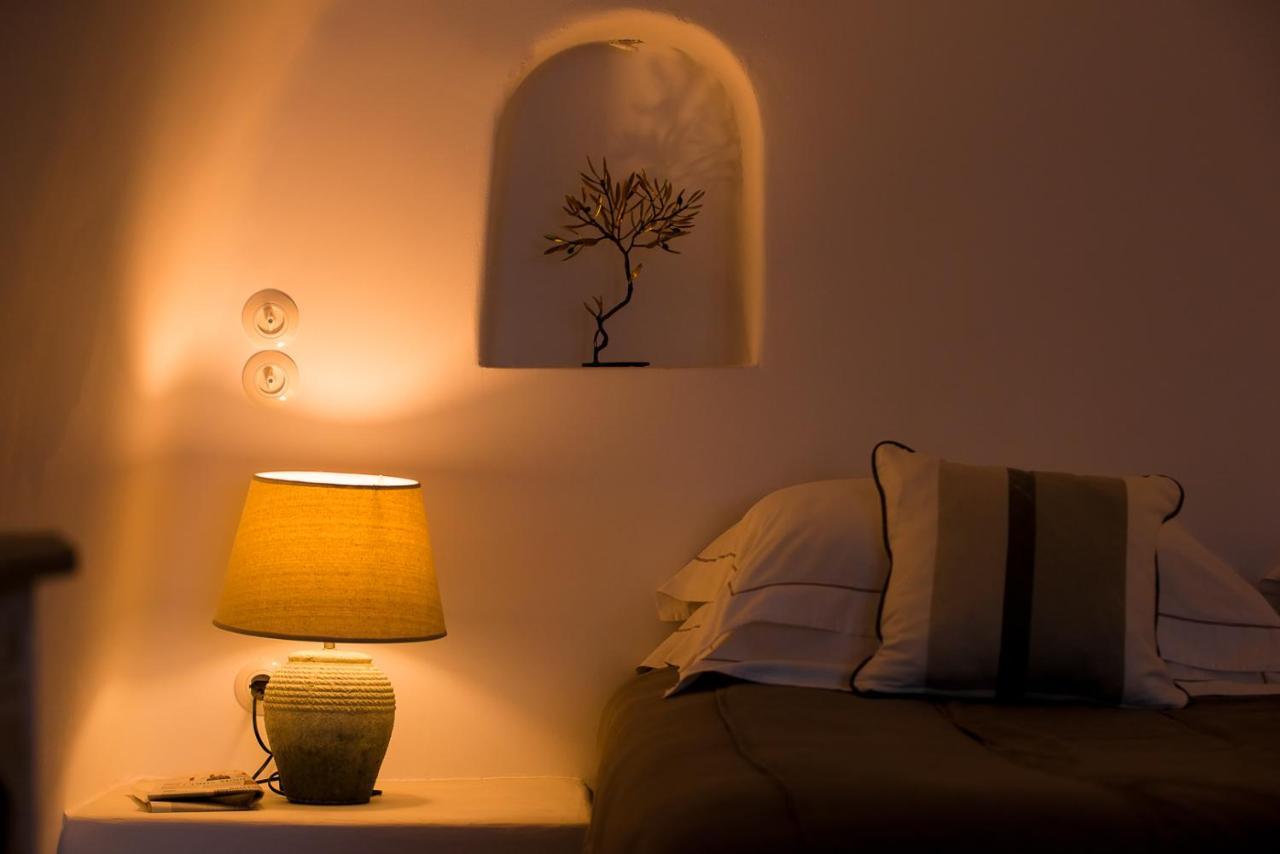 Hotel Pezoules Of Oia Esterno foto