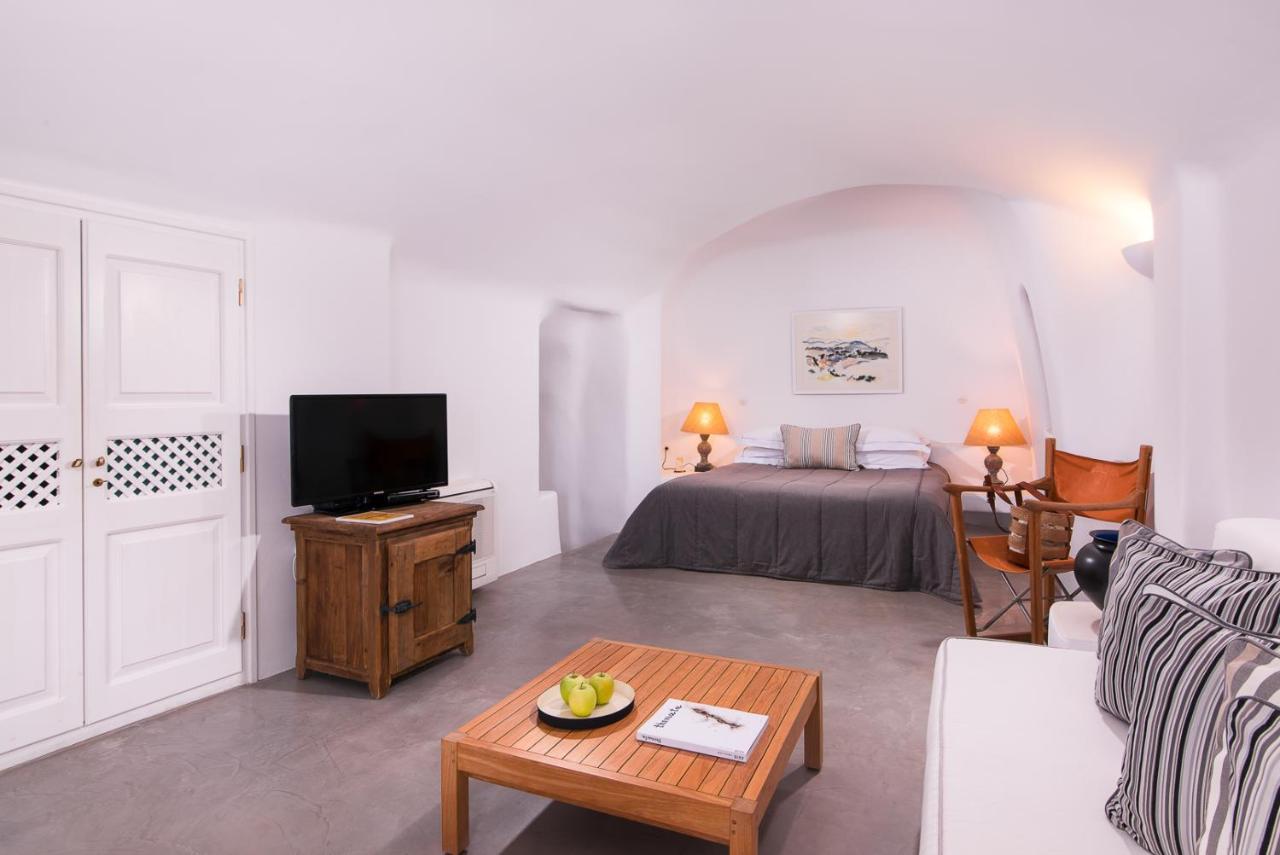 Hotel Pezoules Of Oia Esterno foto
